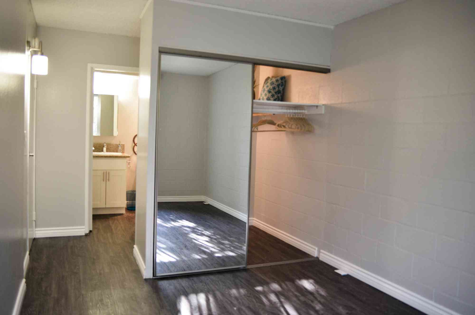 bedroom with closet